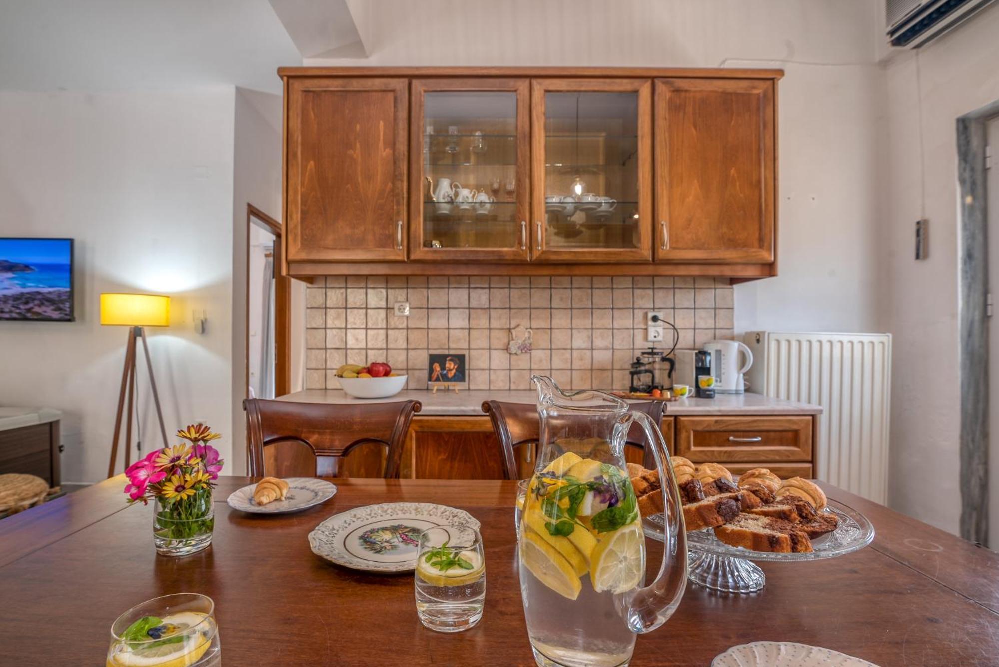 Achilleas Deluxe Αpartment -Pet Friendly-Parking-Mountain View Villa Kotsiana Exterior photo